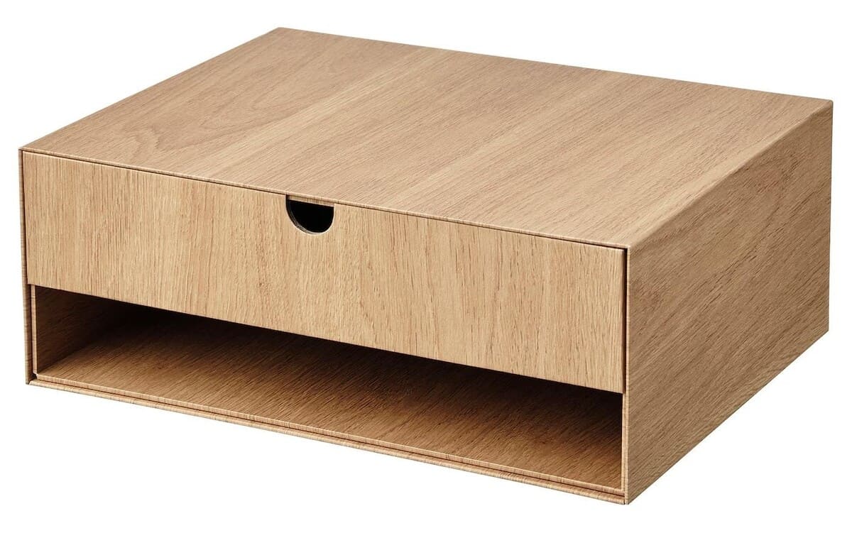 Cómoda pequeña HÄSTVISKARE