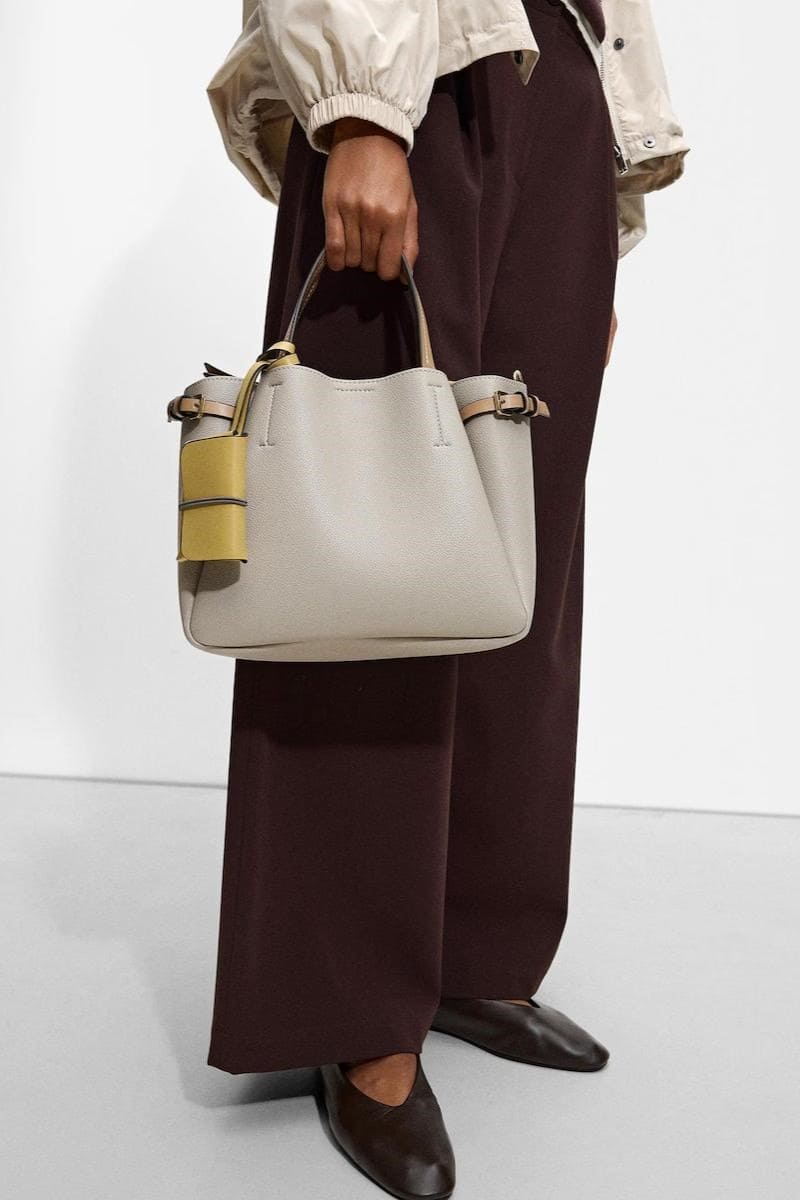 Bolso de mano estilo tote convertible a bandolera con monedero extraíble