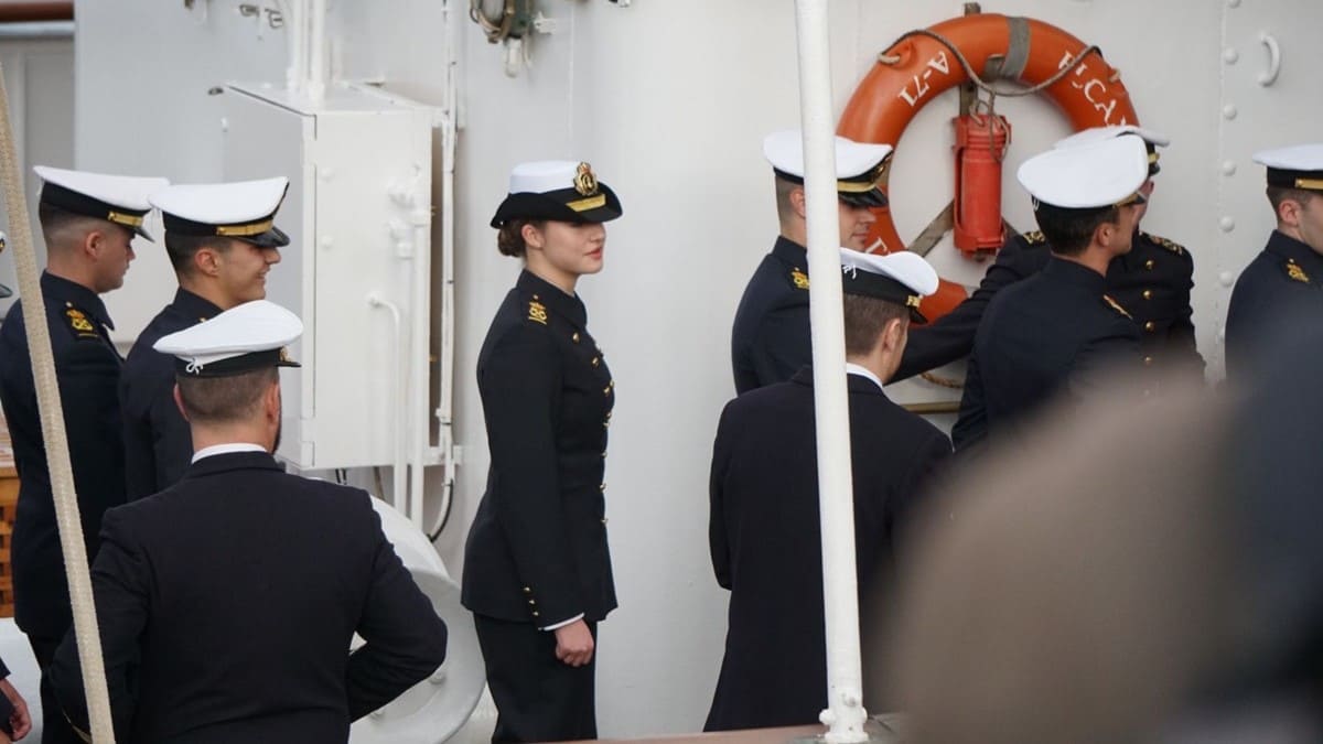 Leonor zarpará el sábado, 11 de enero, junto a sus compañeros | Iván Niño