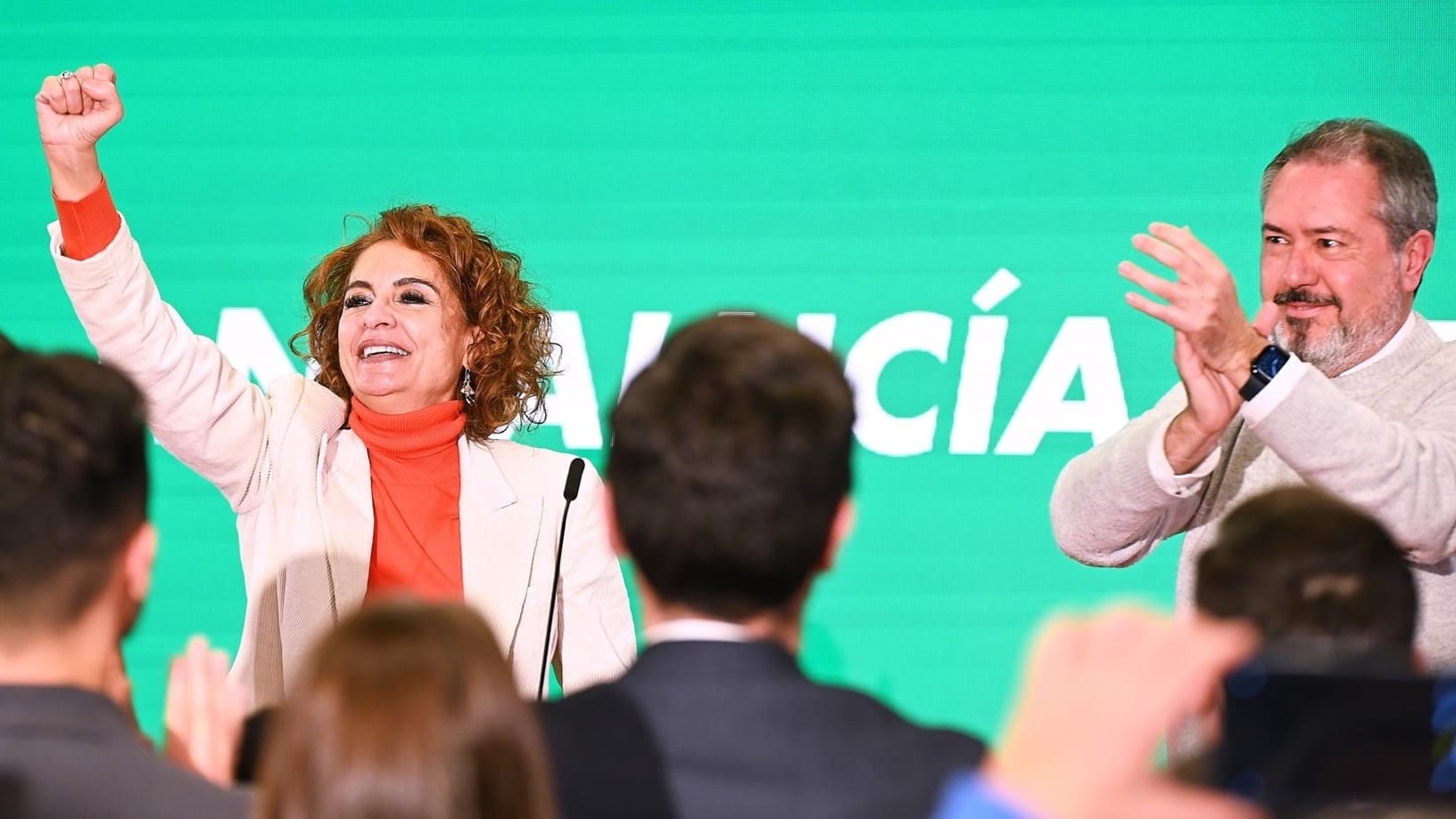 María Jesús Montero, junto a Juan Espadas | Salvador López Medina