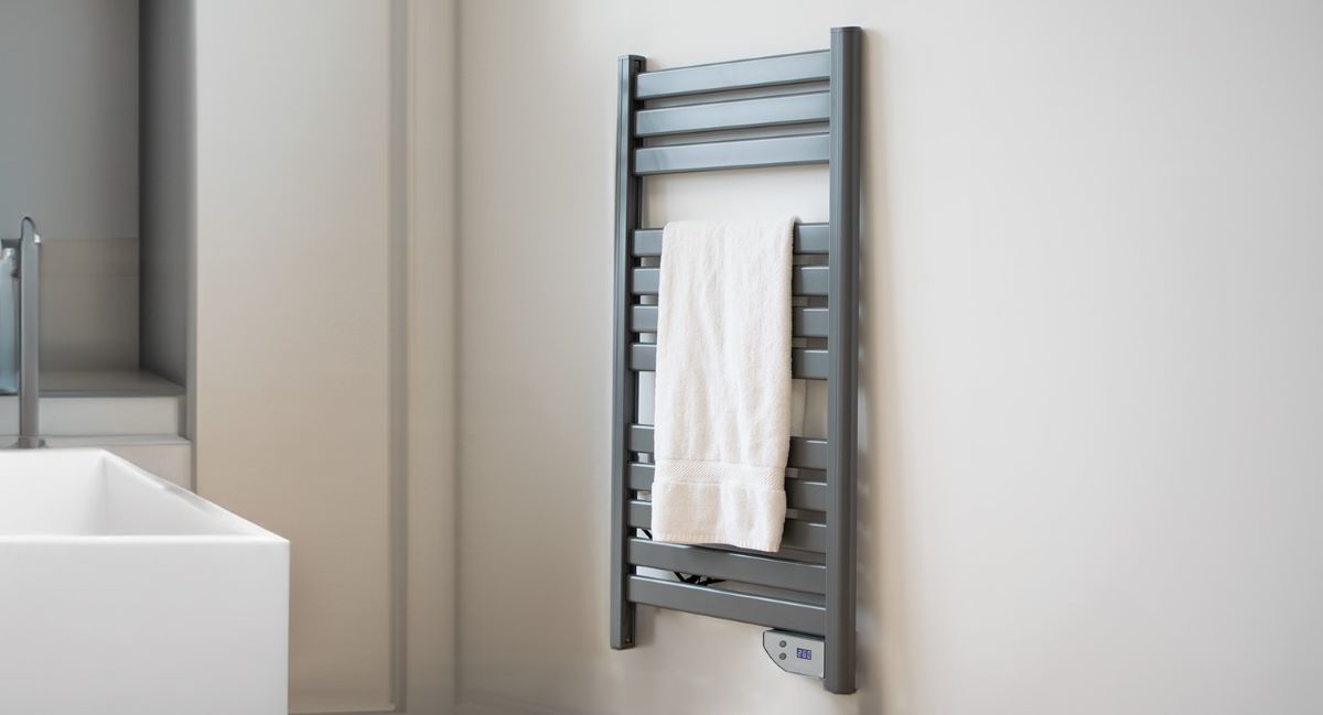 Toallero eléctrico de 450 W Evvo C500 de Carrefour