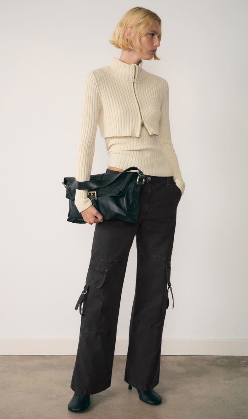 Jeans cargo cremalleras de Mango