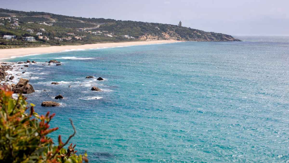 Aguas del Océano Atlántico en Cádiz