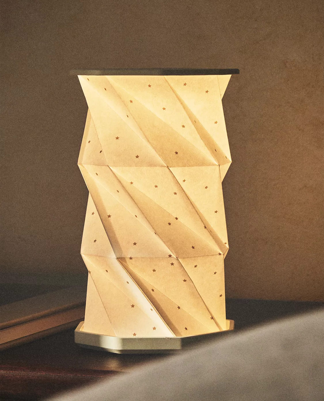 Lámpara de mesa plegable con conexión USB