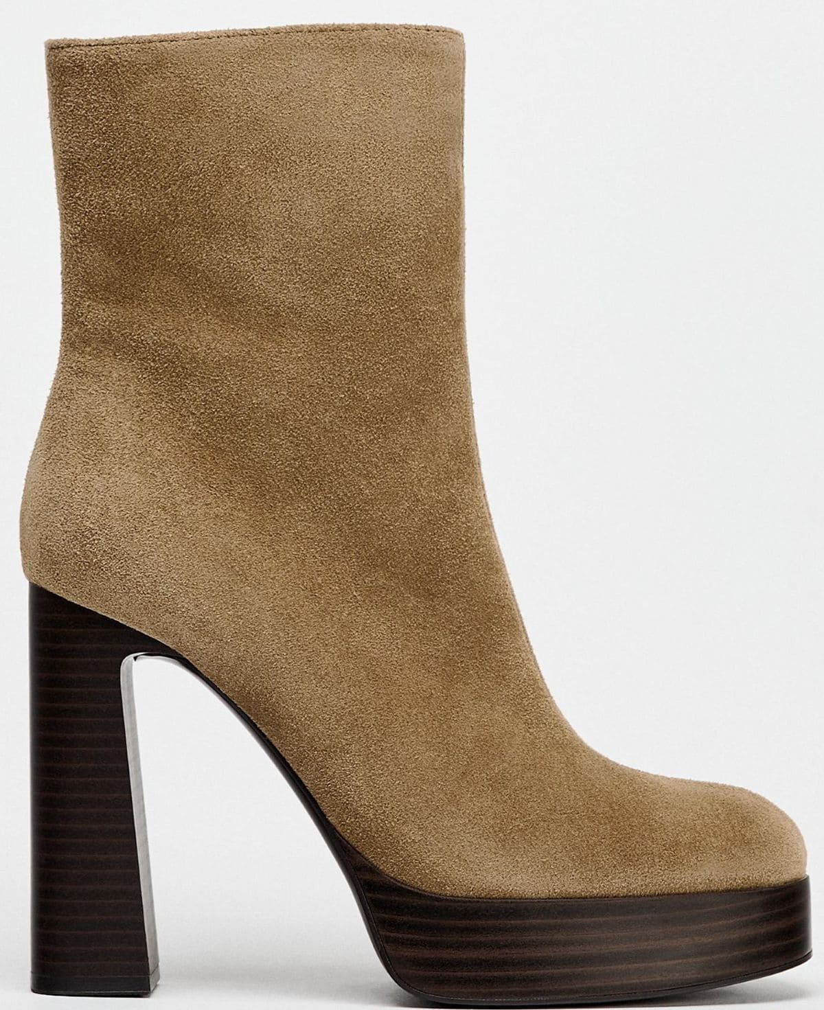 Botines con plataforma y piel de serraje de Zara