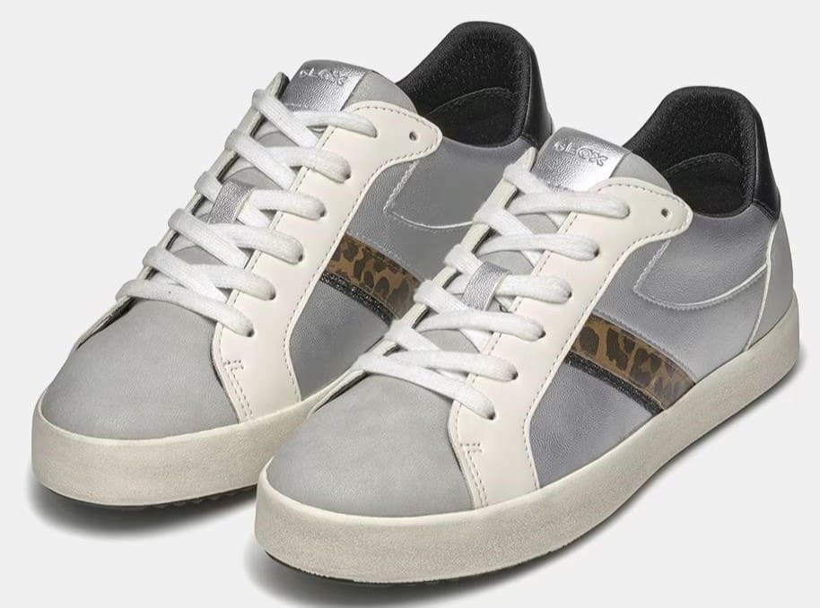 Deportiva transpirable con cordones