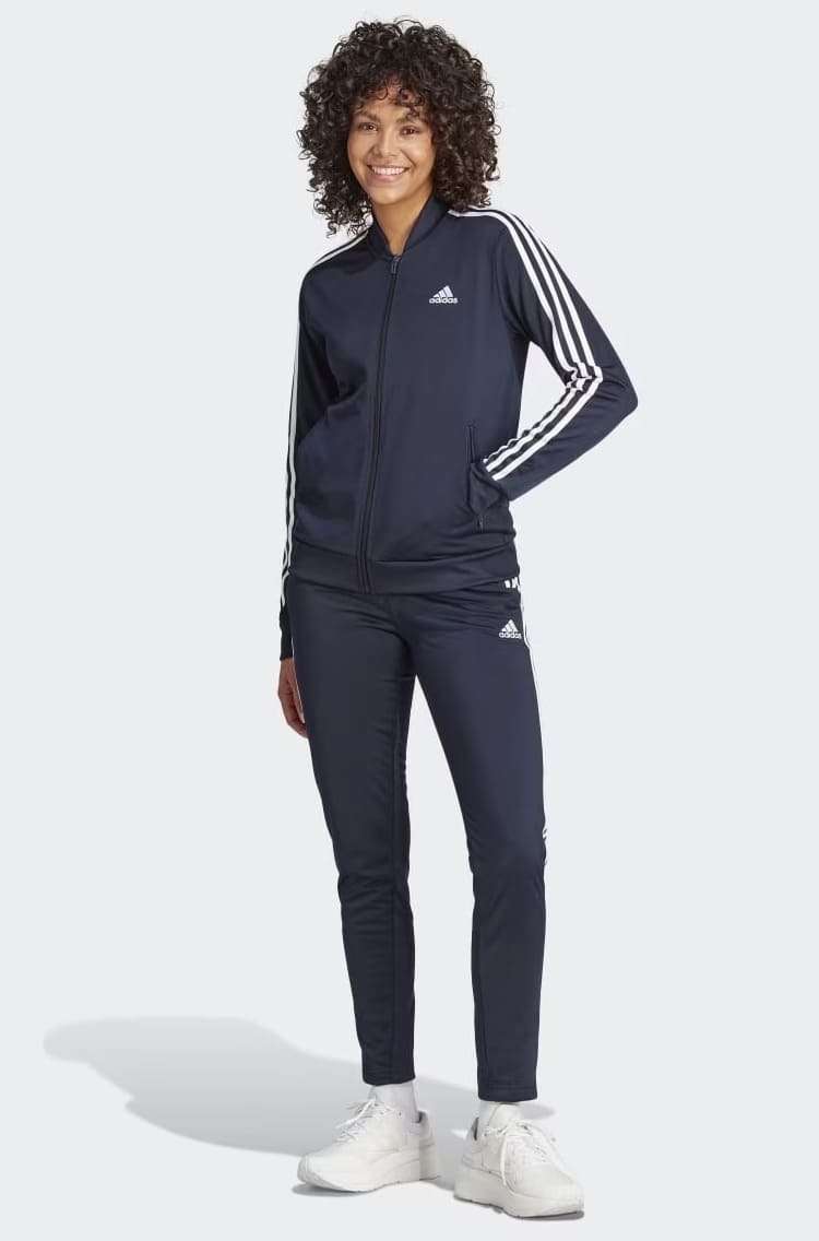 El chándal para mujer Essentials 3 bandas azul marino de Adidas en El Corte Inglés