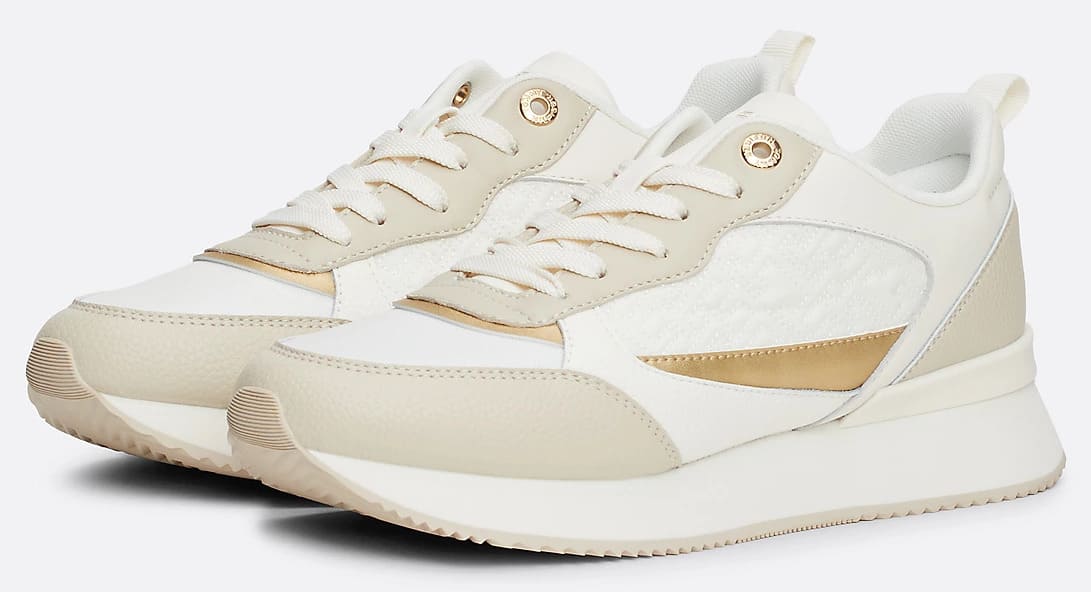 Las zapatillas estilo running con texturas mixtas de Tommy Hilfiger