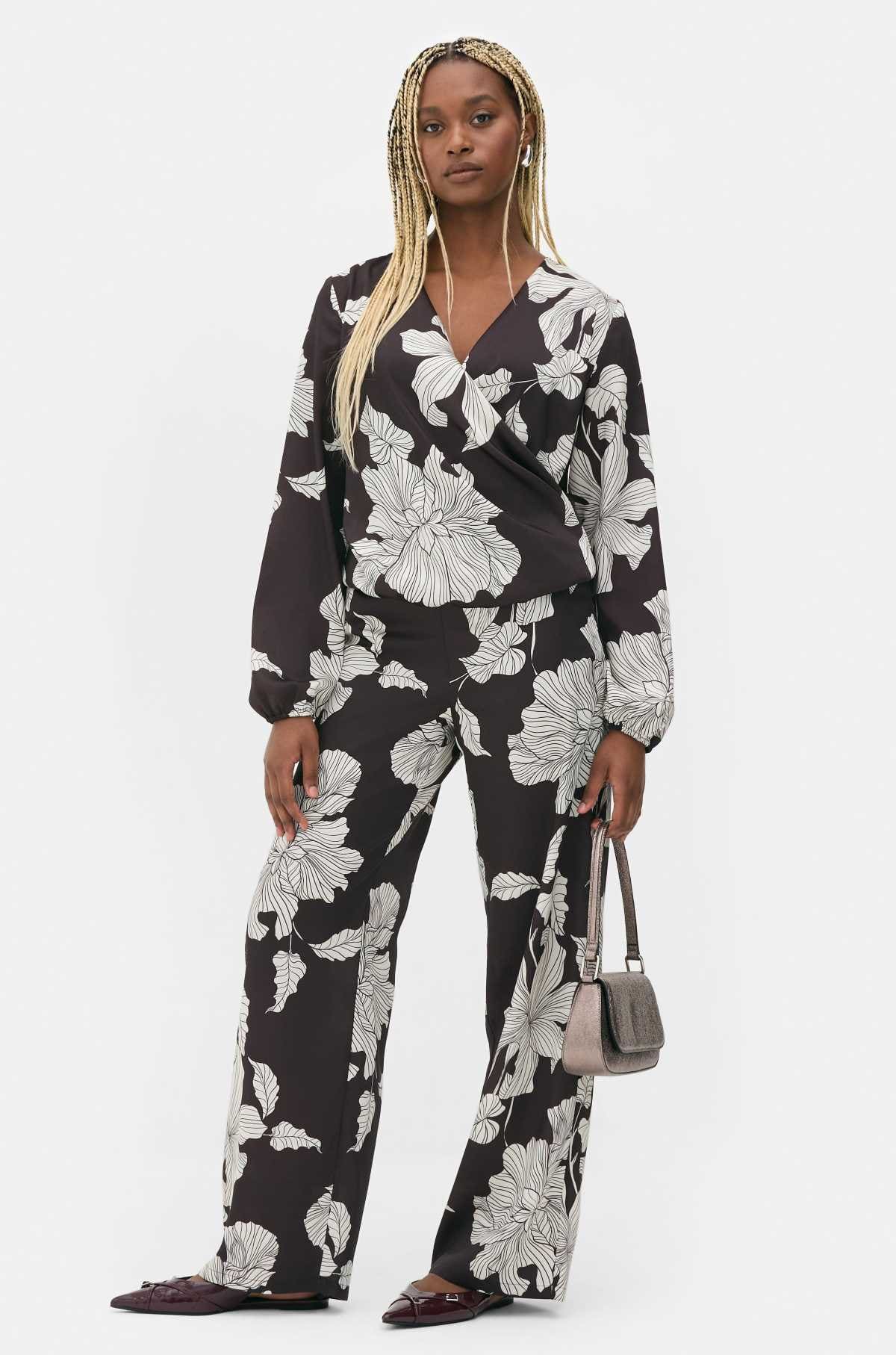 Blusa cruzada con estampado floral combinable de Primark