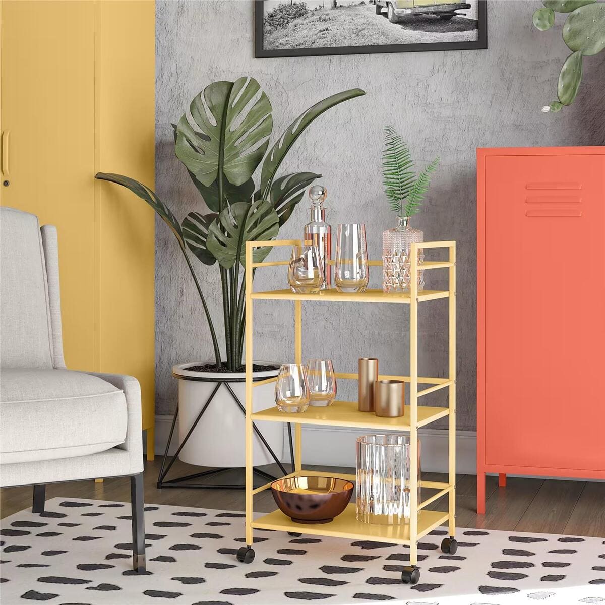 Carro rodante de metal amarillo CACHE – NOVOGRATZ