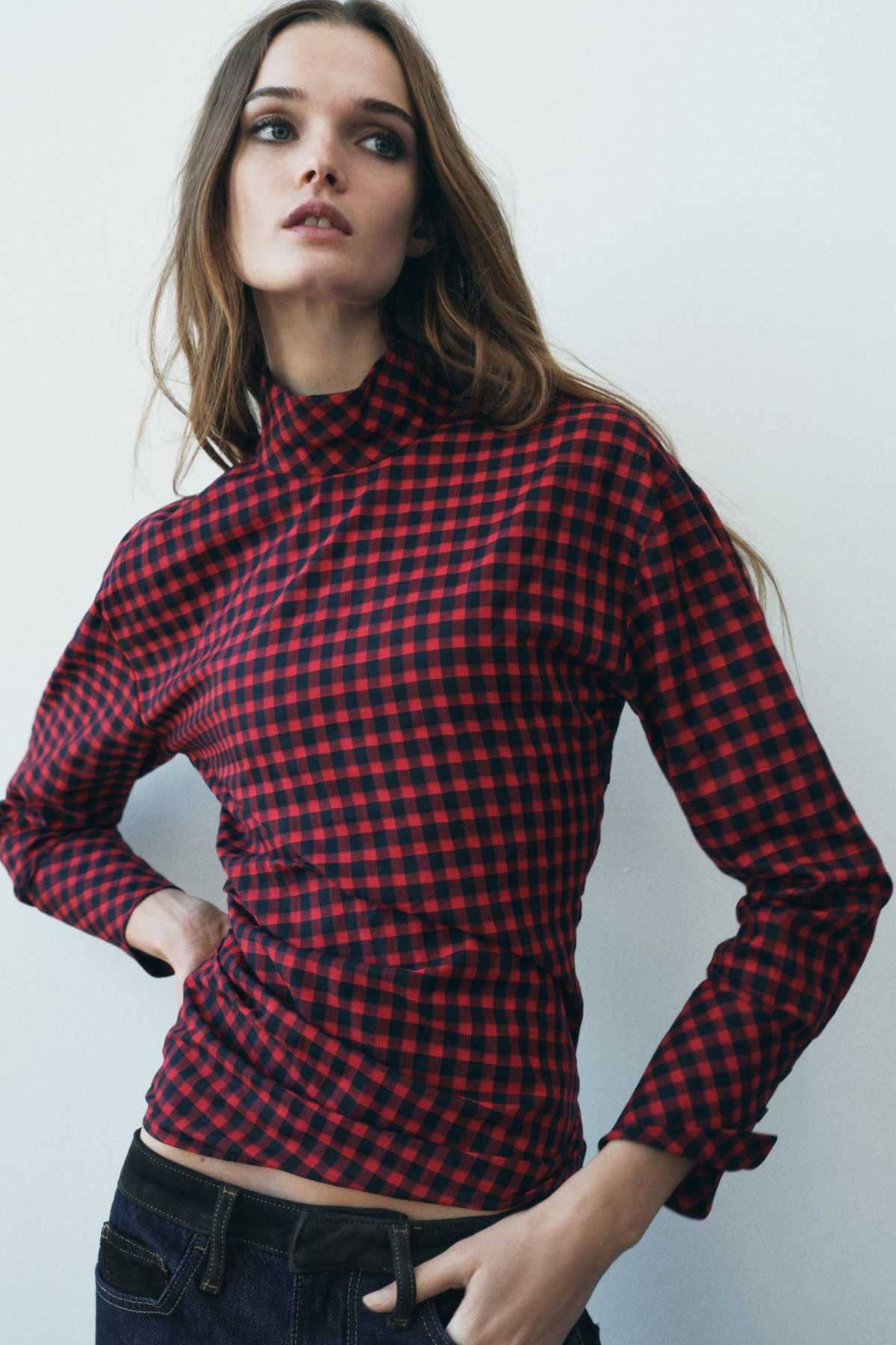 Blusa frunce cuadros ZW Collection de Zara