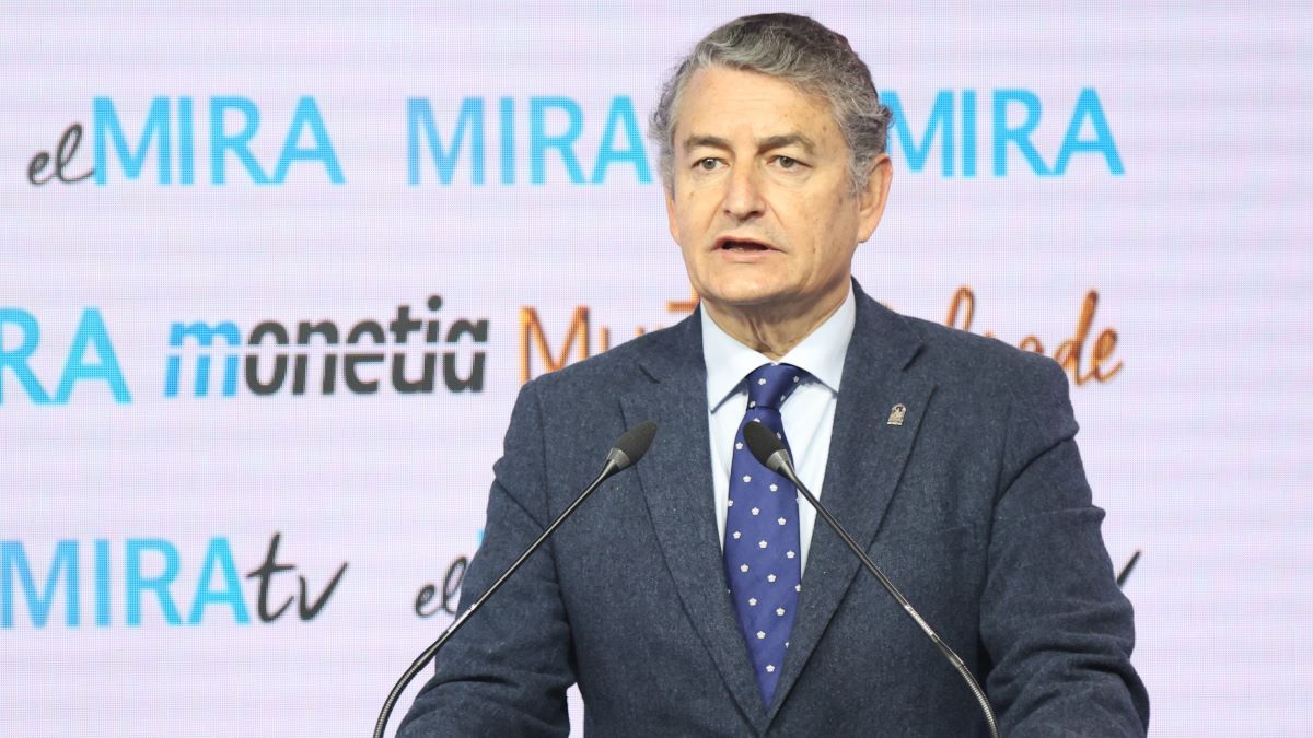 Antonio Sanz inaugura MIRAtv en Jerez | Cristo García