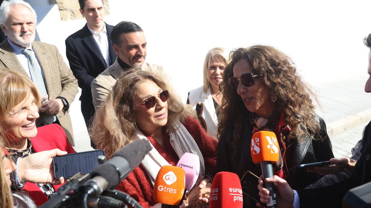 Rosario y Lolita Flores en el Centro Cultural Lola Flores II | Cristo García