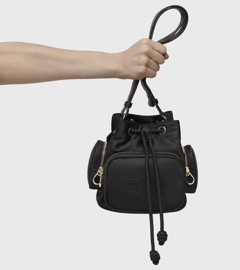 El bolso saca mediana negra Tous Roomy