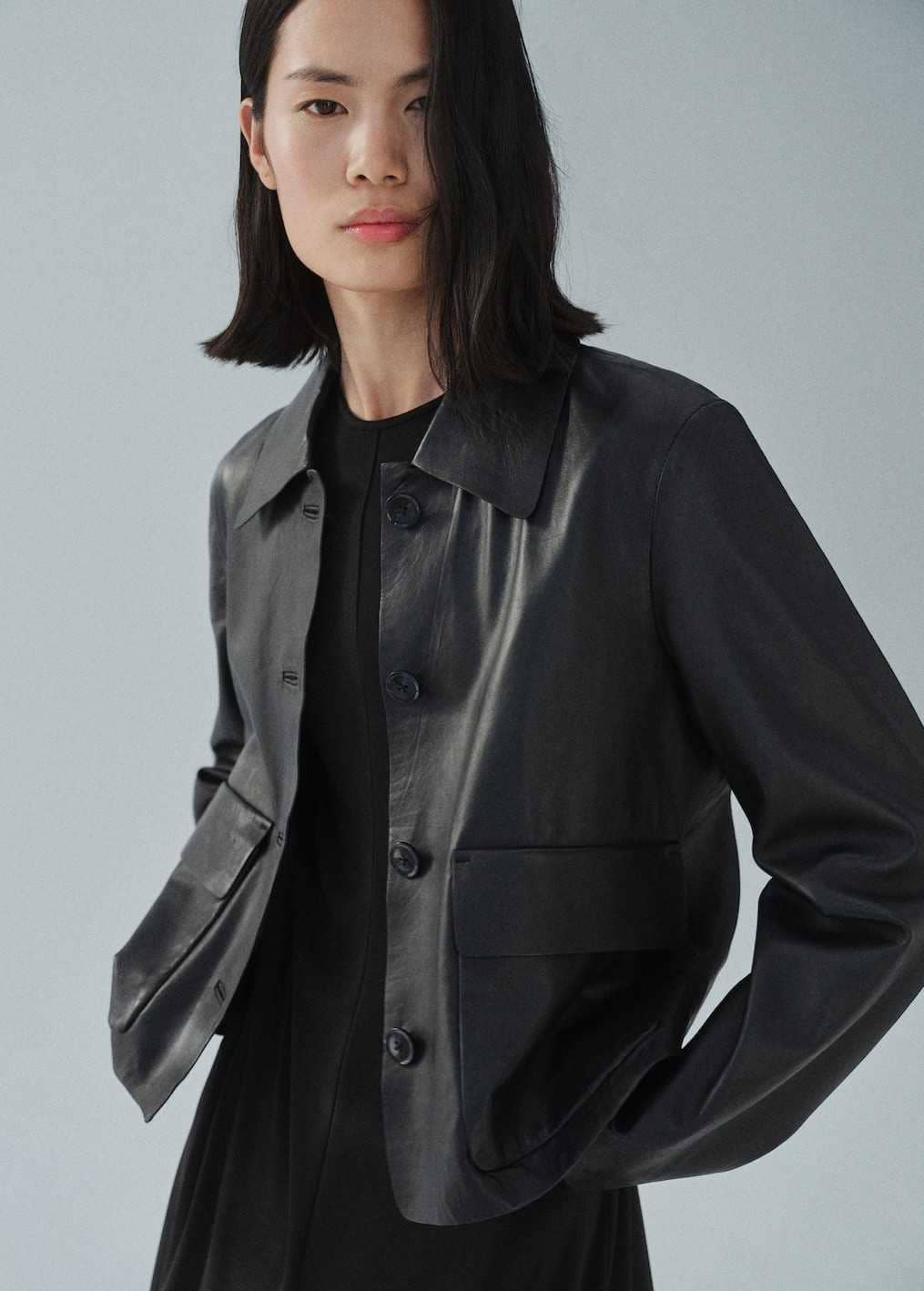 Chaqueta piel botones de Mango