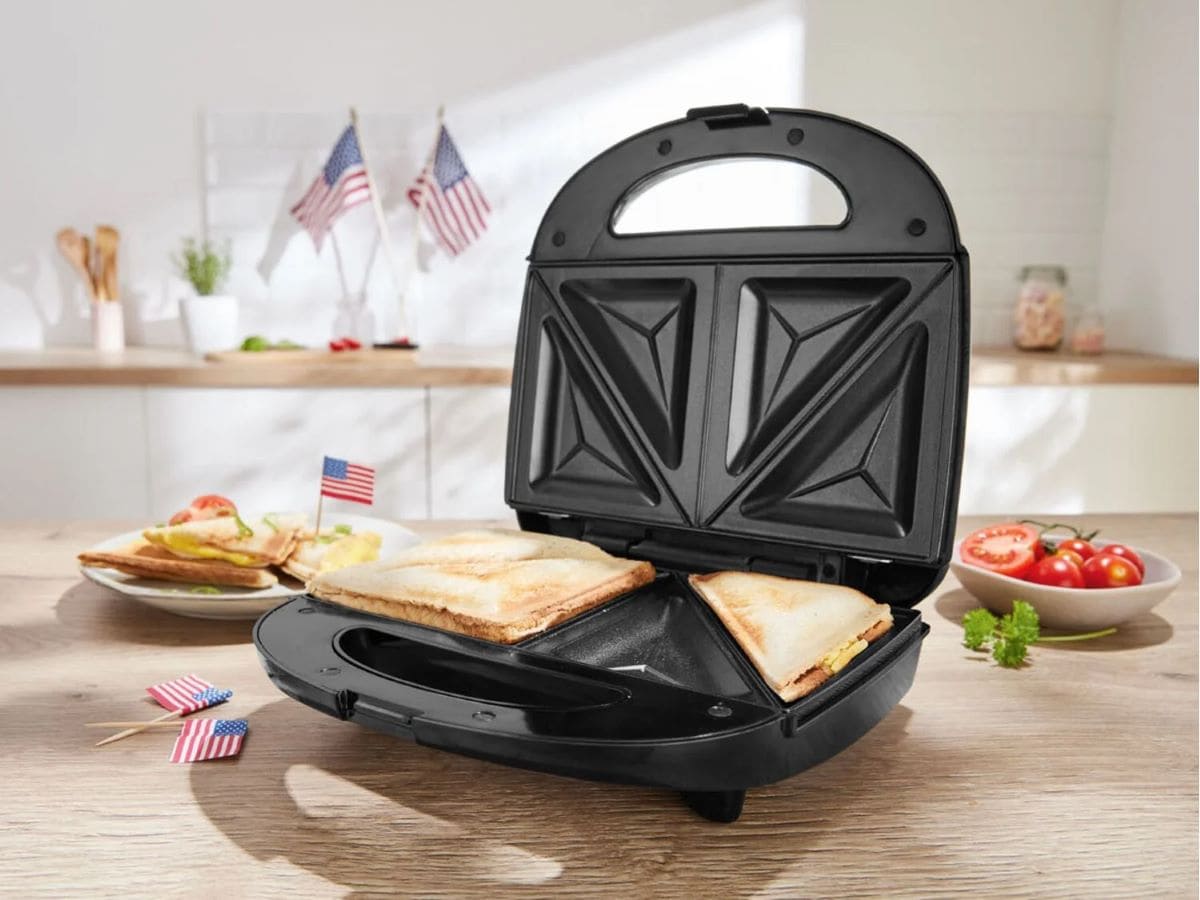 Sandwichera de 700 W Silver Crest