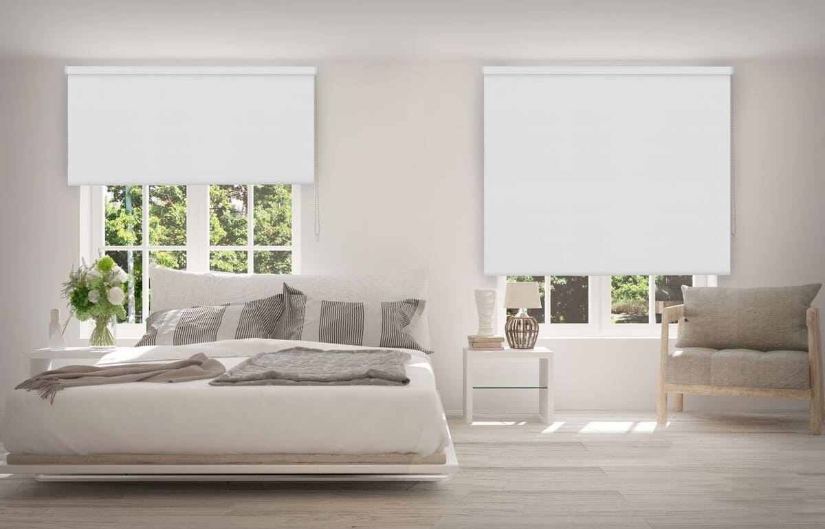 Estor enrollable opaco y térmico