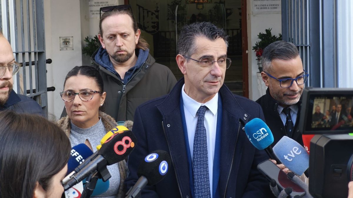 El alcalde de Barbate, Miguel Molina