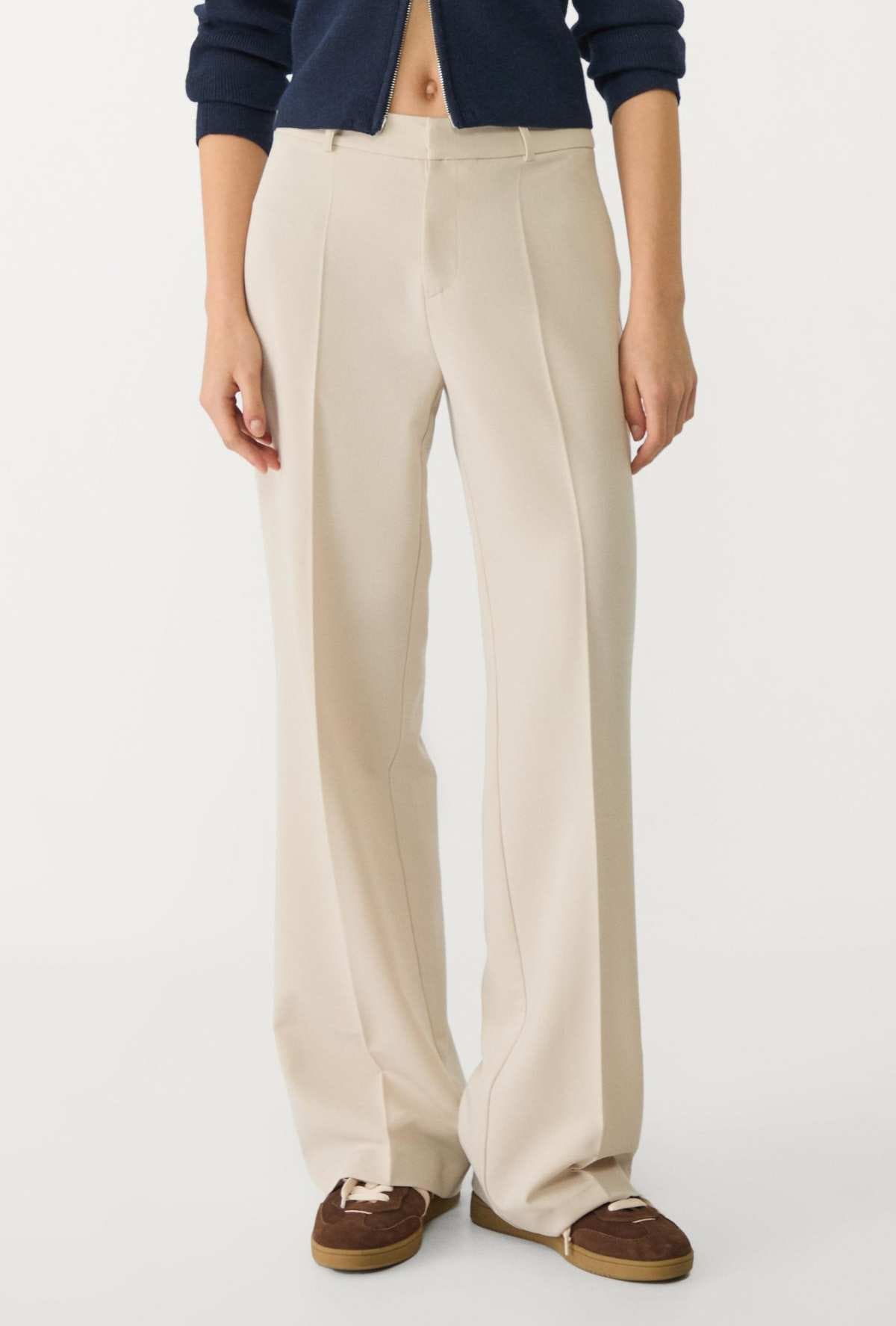 Pantalón vestir recto de Stradivarius