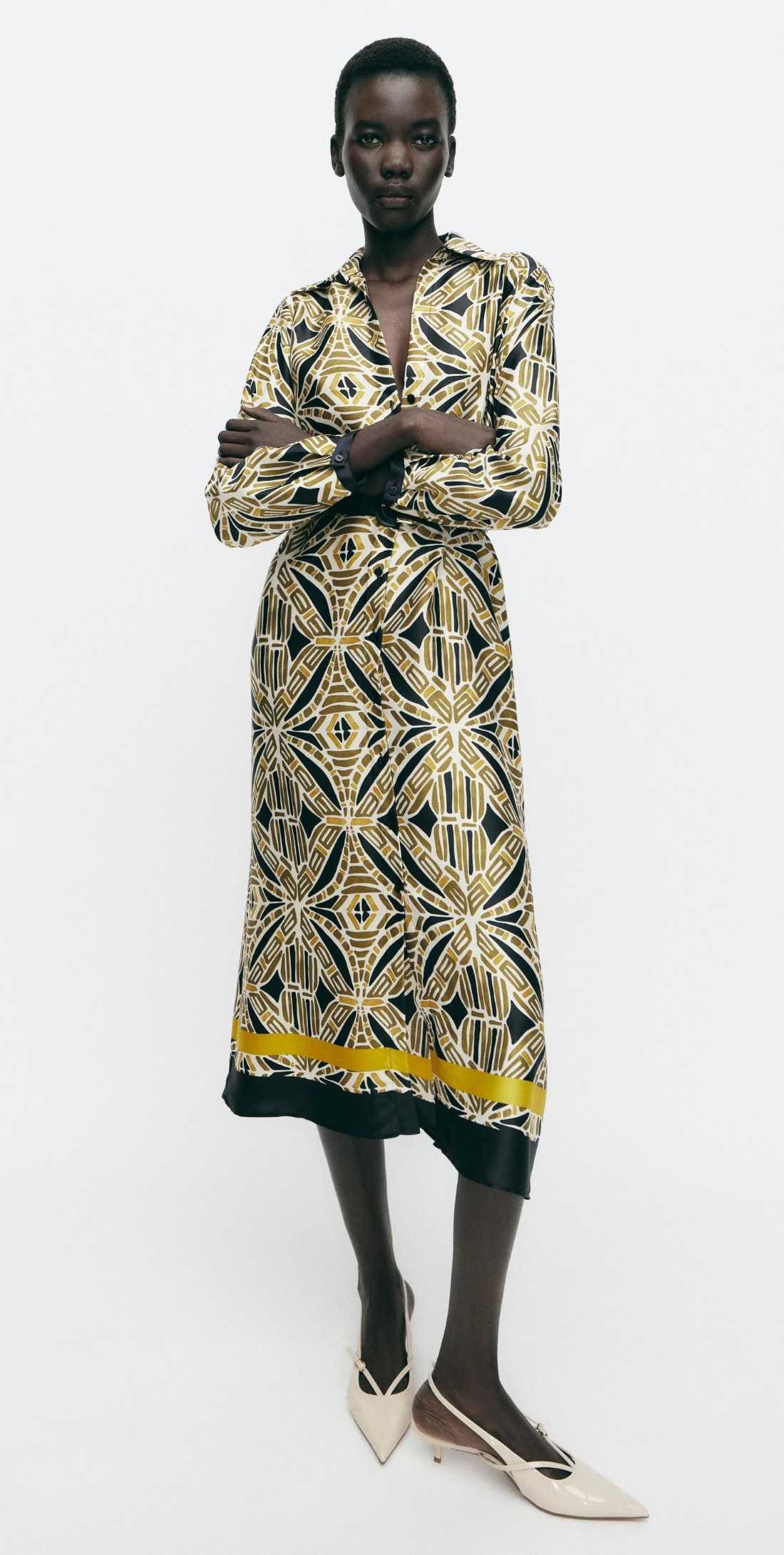 Vestido estampado cinturón de Zara