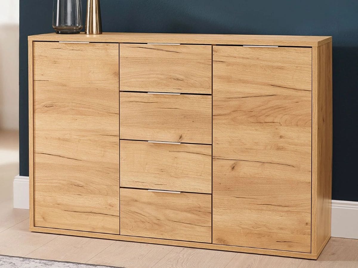 Cómoda con 2 puertas y 4 cajones