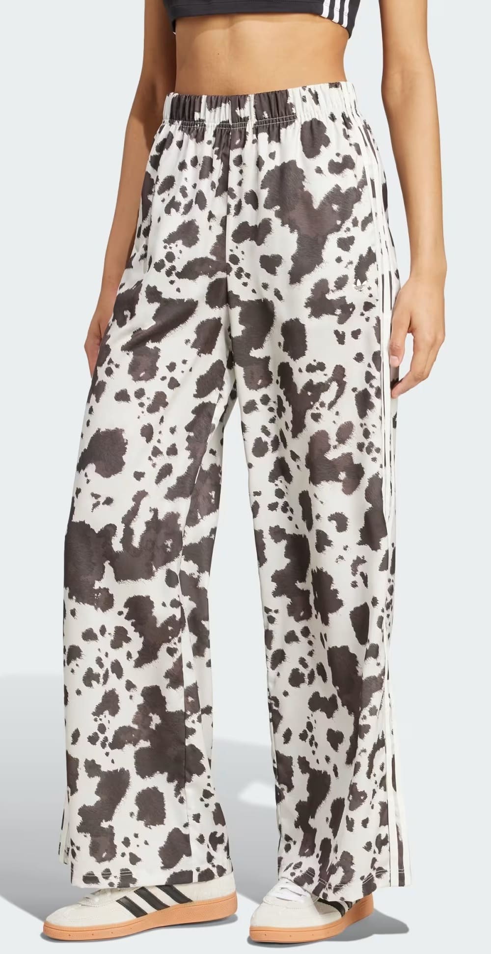 El nuevo pantalón 'animal print' Satin Wide Leg Jogger Adidas Originals