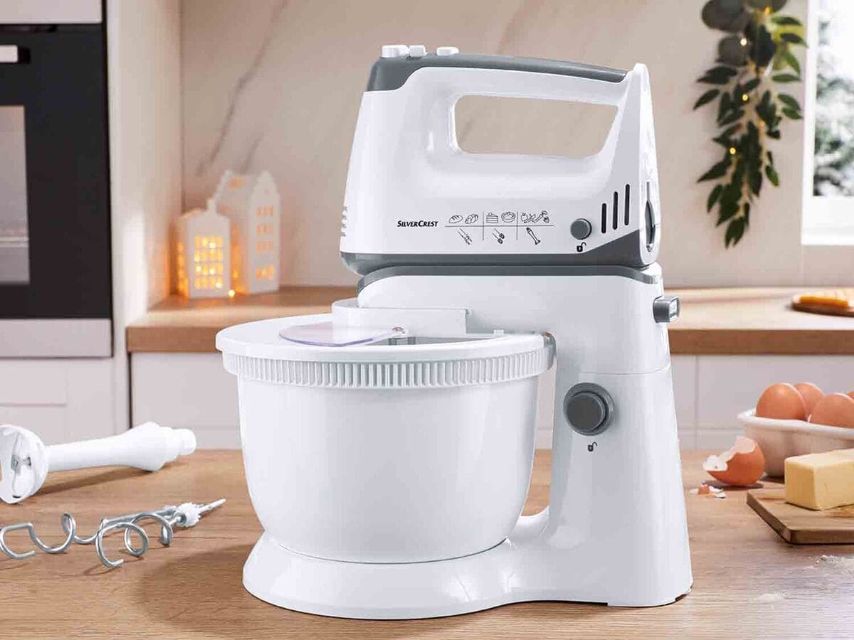 Batidora multifuncional de 300 W con accesorios