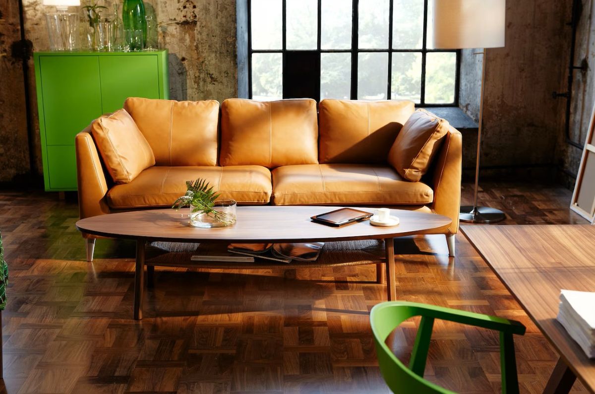 Mesa de centro de la serie STOCKHOLM de Ikea