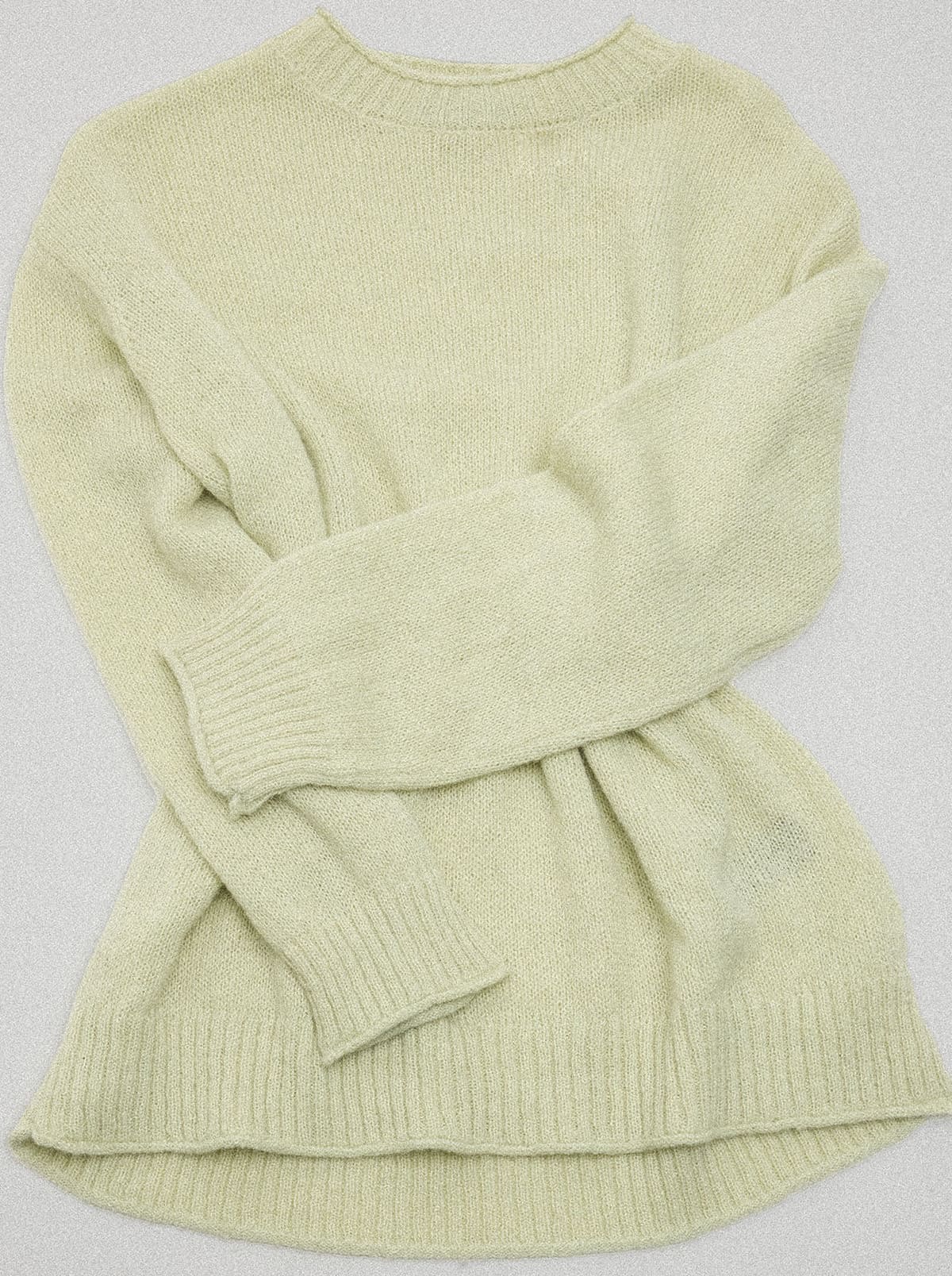 El nuevo jersey de punto con cuello en color verde de Parfois