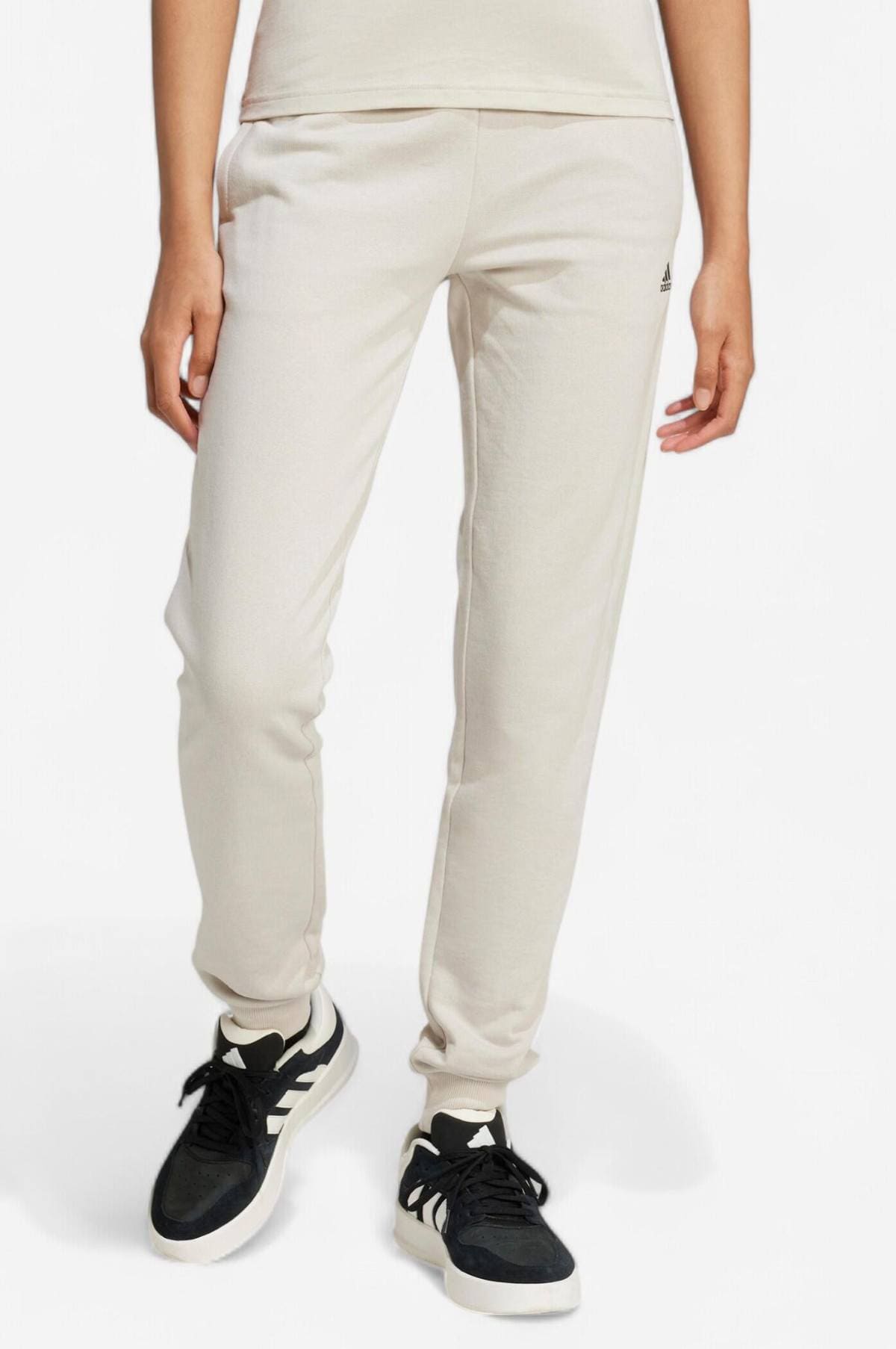 Pantalón jogger mujer beis de Adidas