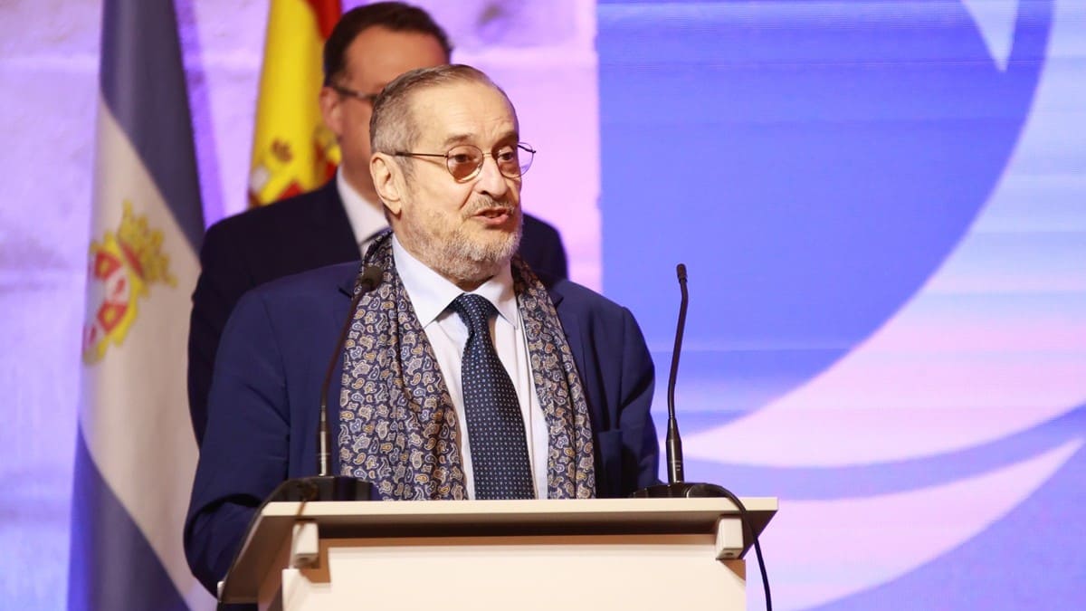 En el acto se ha homenajeado al doctor Francisco Javier Rodríguez Moragues | Cristo García