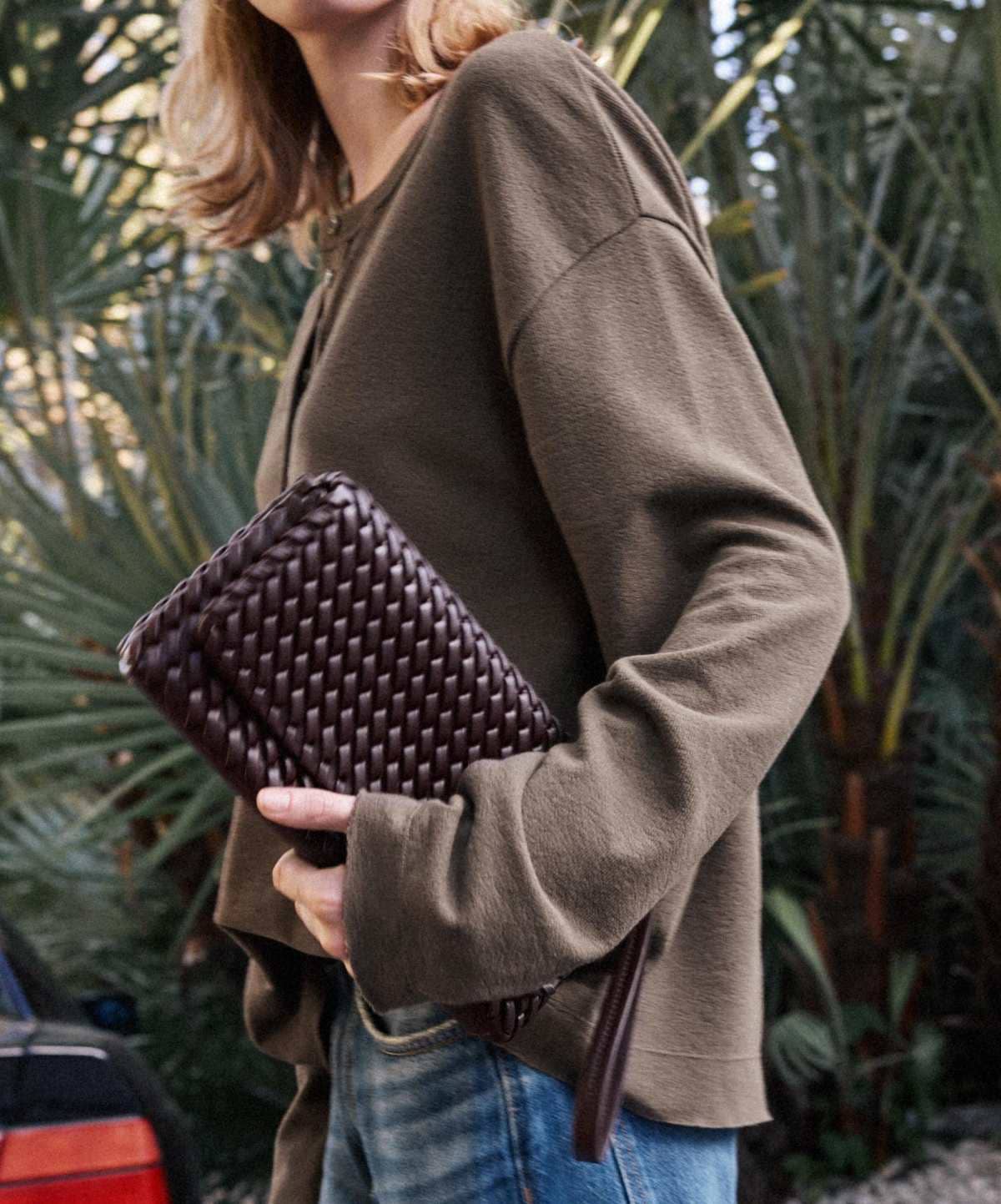 Bolso trenzado de Zara