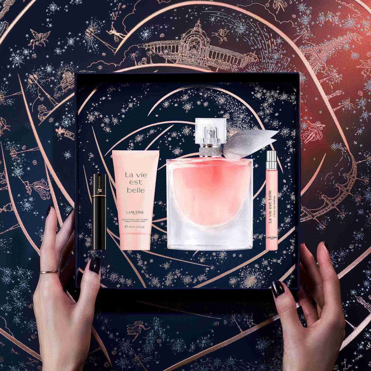El cofre La Vie Est Belle de 100 ml de edición limitada navideña de Lancôme