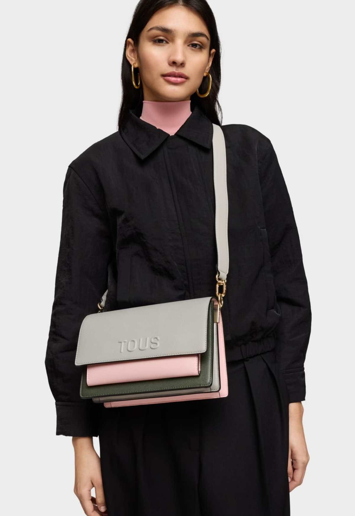 Bandolera mediana gris y rosa Audree Saffiano de TOUS