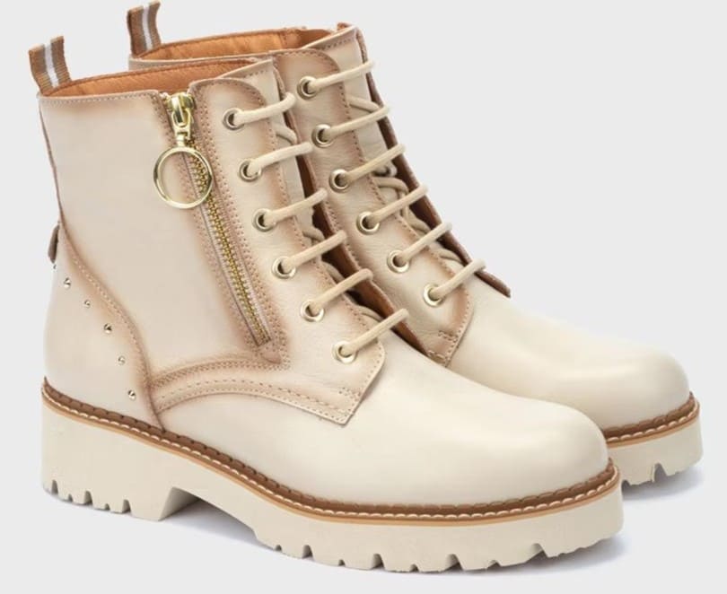 Botines de piel con cordones y cremallera lateral