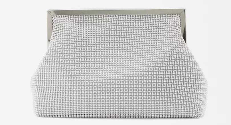 Bolso de fiesta convertible a bandolera de mesh con cierre de botón en liso