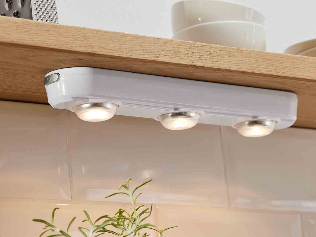 Regleta LED Bajo Mueble Livarno Home