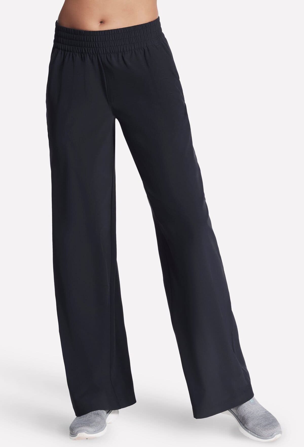 Los nuevos pantalones Skechers Slip-ins GO WALK Uptown Pant en color negro