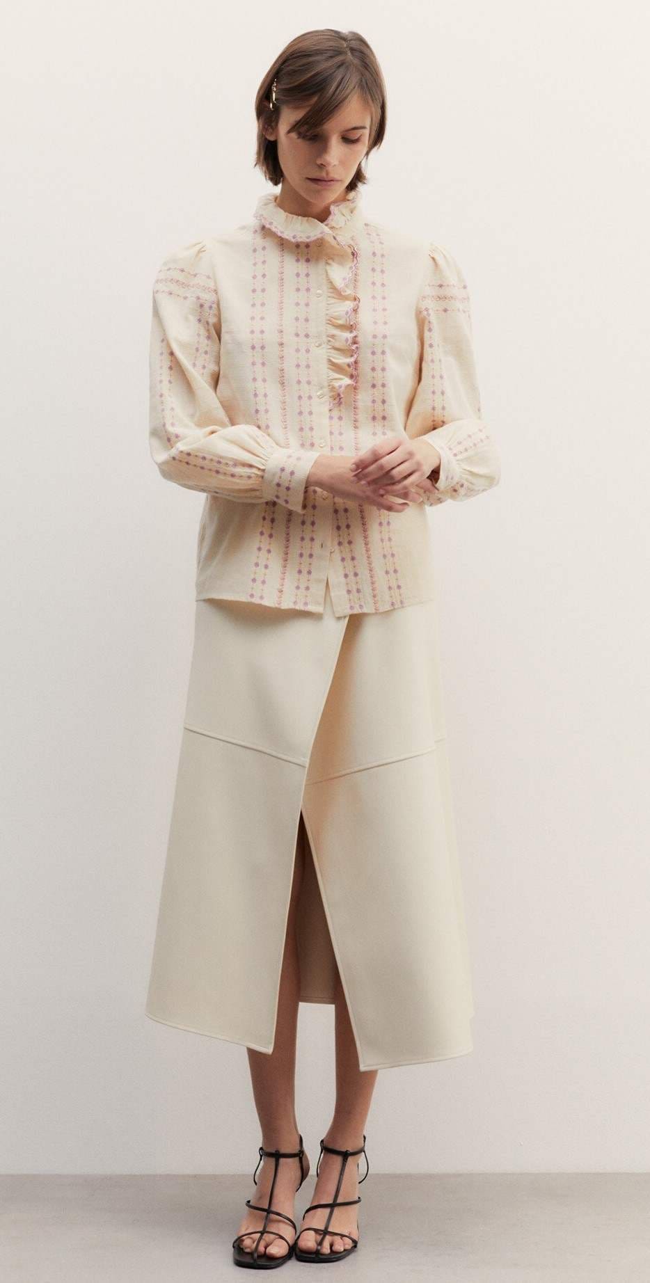 Camisa bordados de Sfera