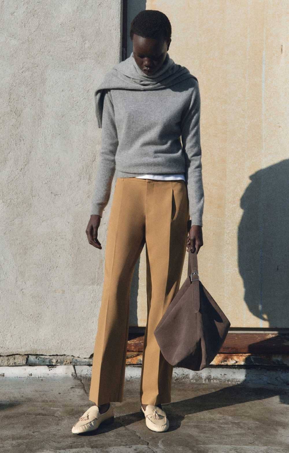 Pantalón recto pinzas de Mango