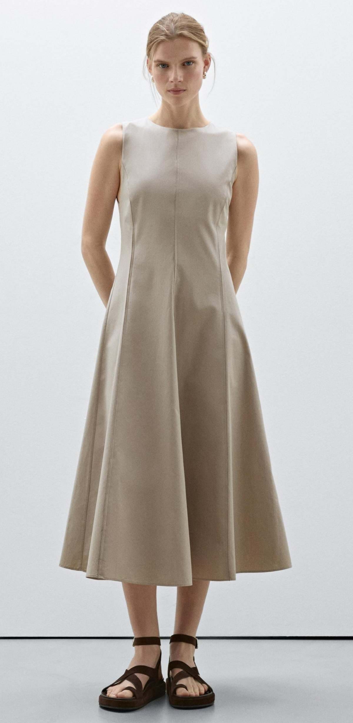 Vestido midi vuelo popelín de Sfera