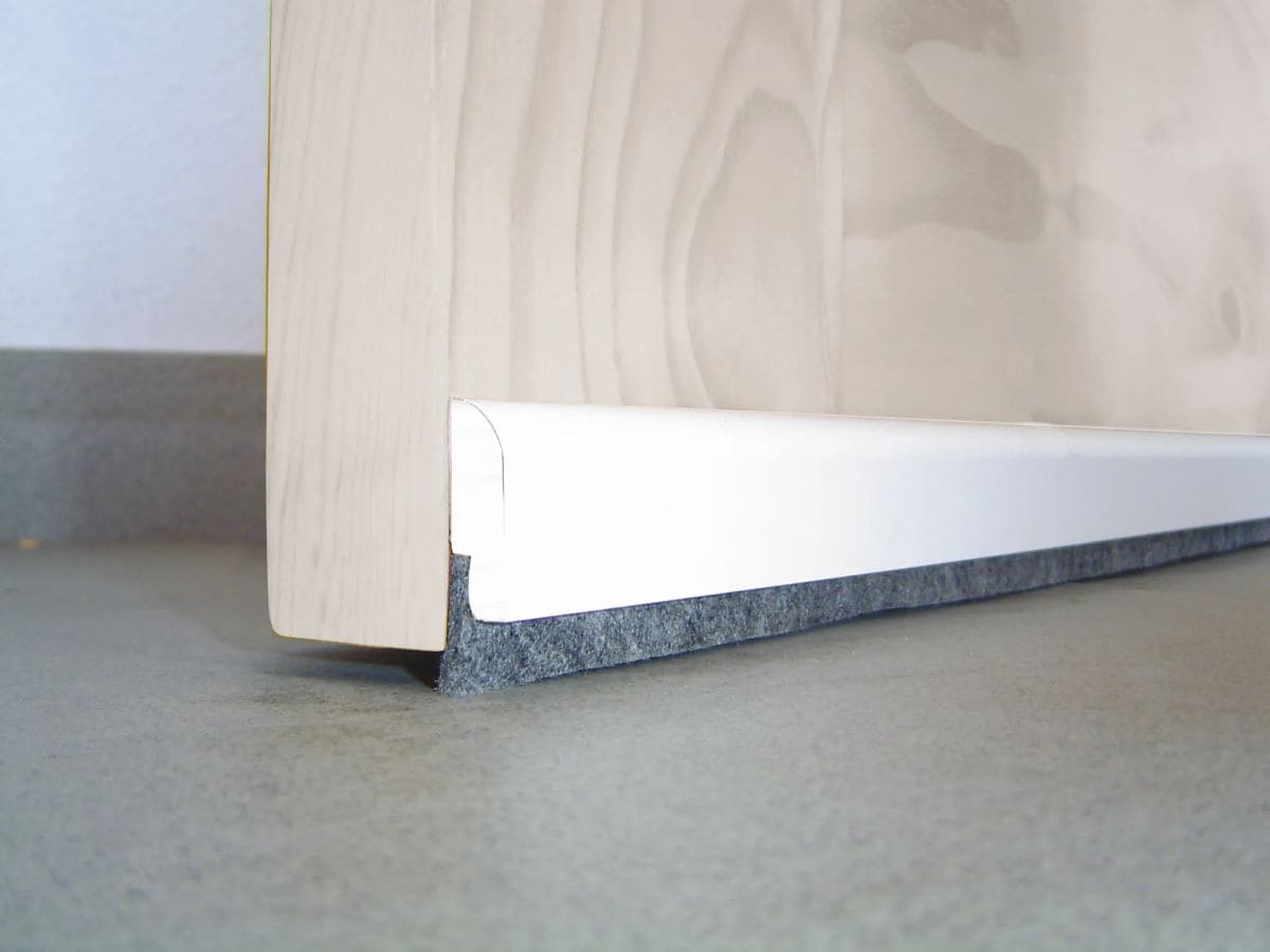 Bajo puerta adhesivo madera BRESME, BURCASA