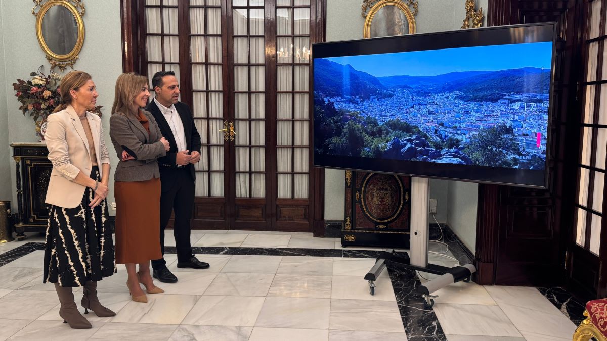 Presentación de la segunda Feria de la Piel de Ubrique ‘Bajo la piel’ | El MIRA