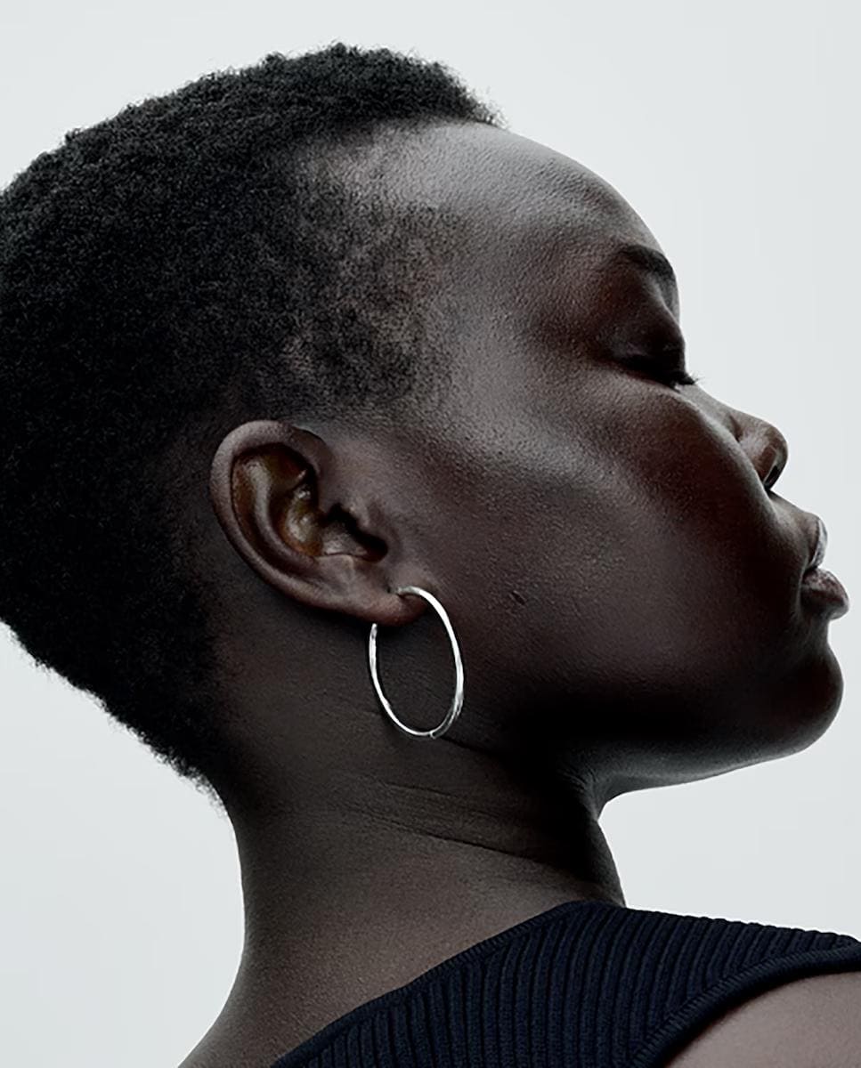 Pendientes de aro Pandora Moments para charms