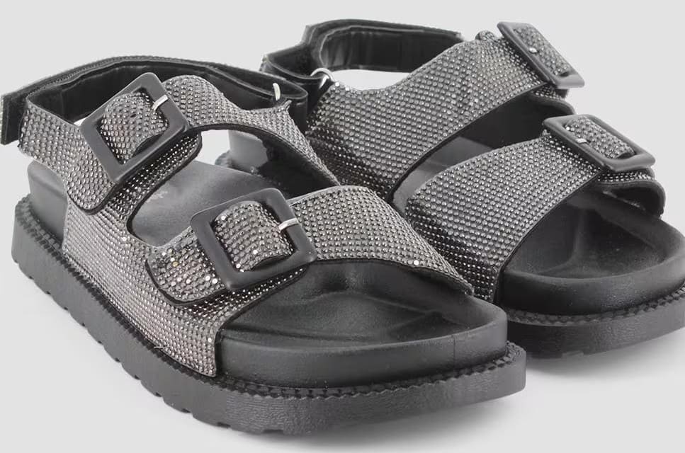 Sandalias planas con doble cierre y pedrería Blogger