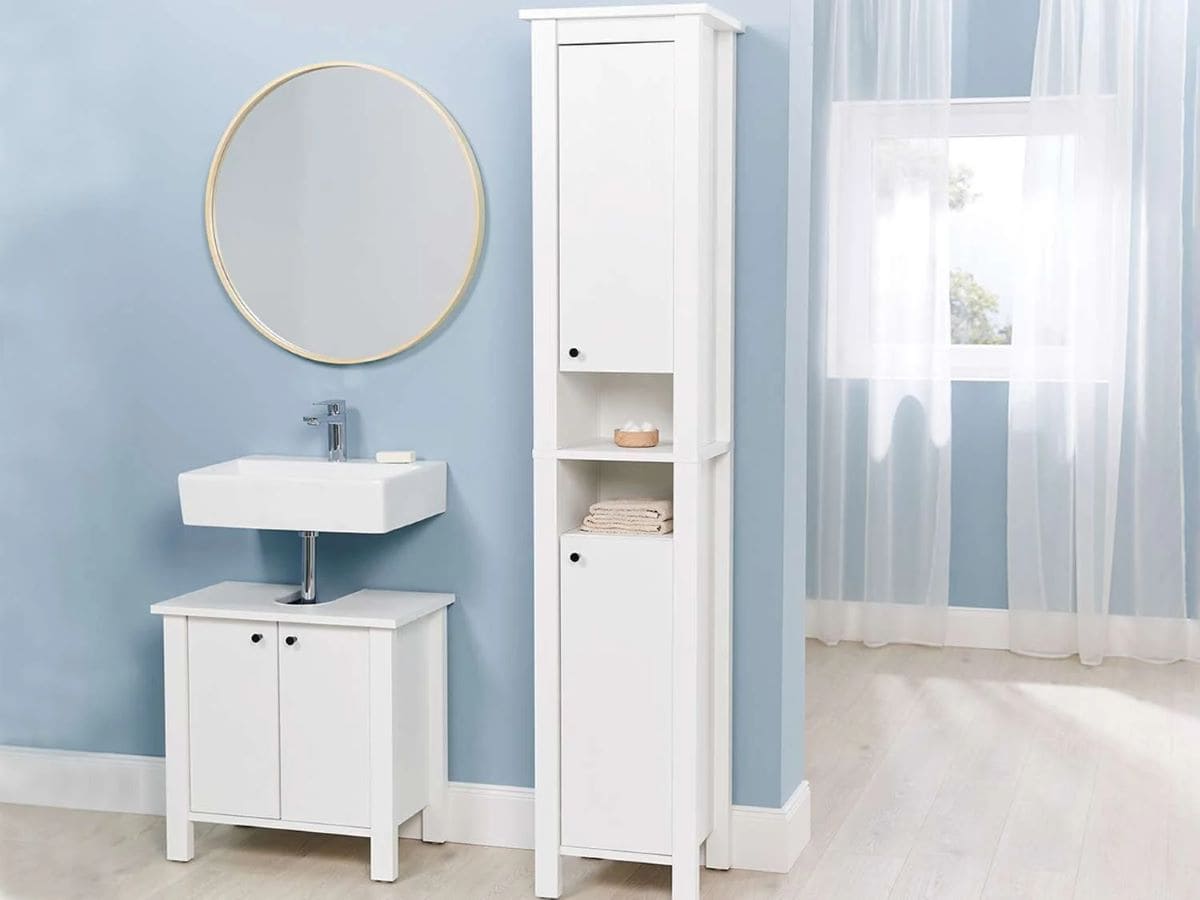 Armario alto para baño