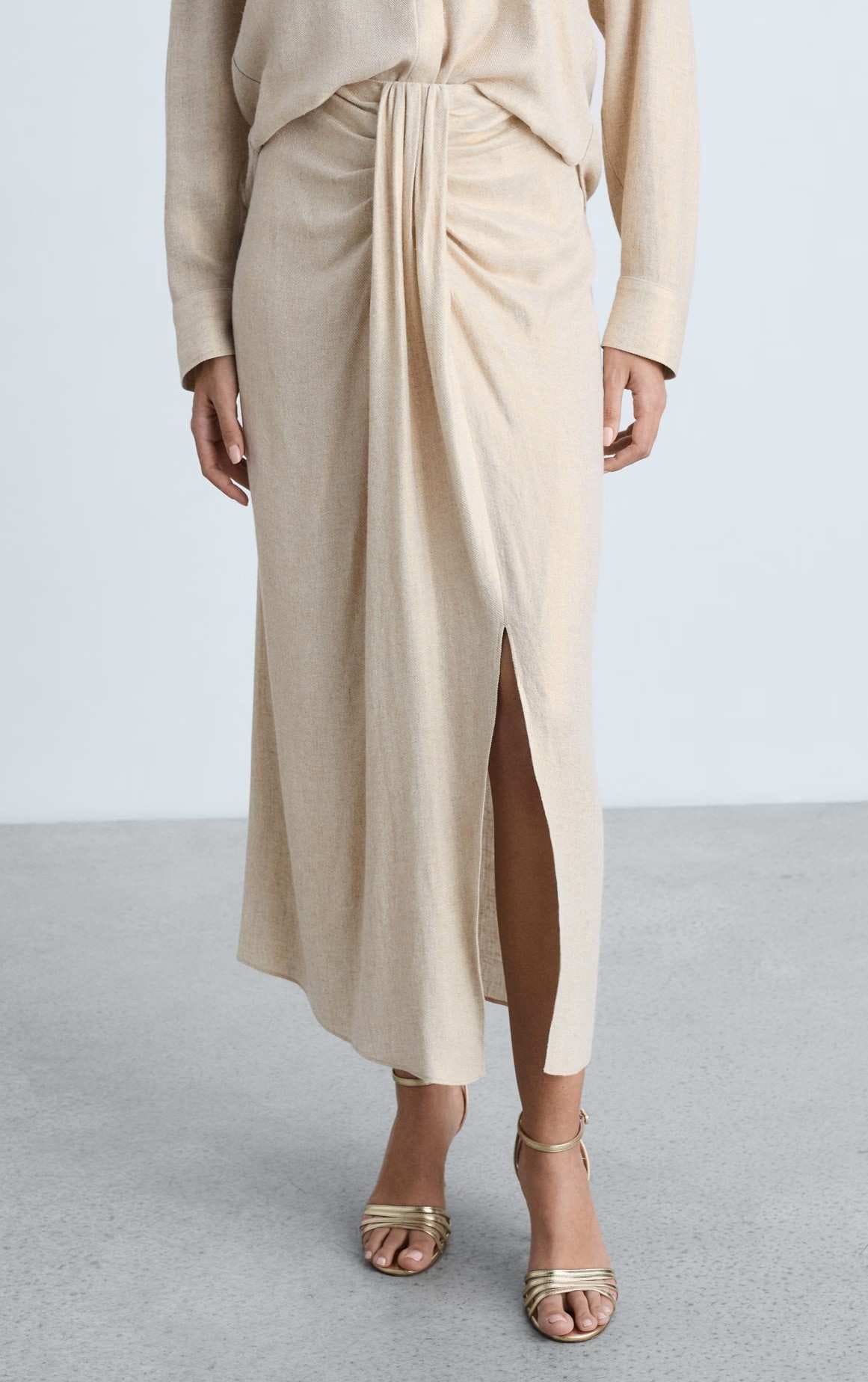 Falda midi drapeada mezcla lino de Mango