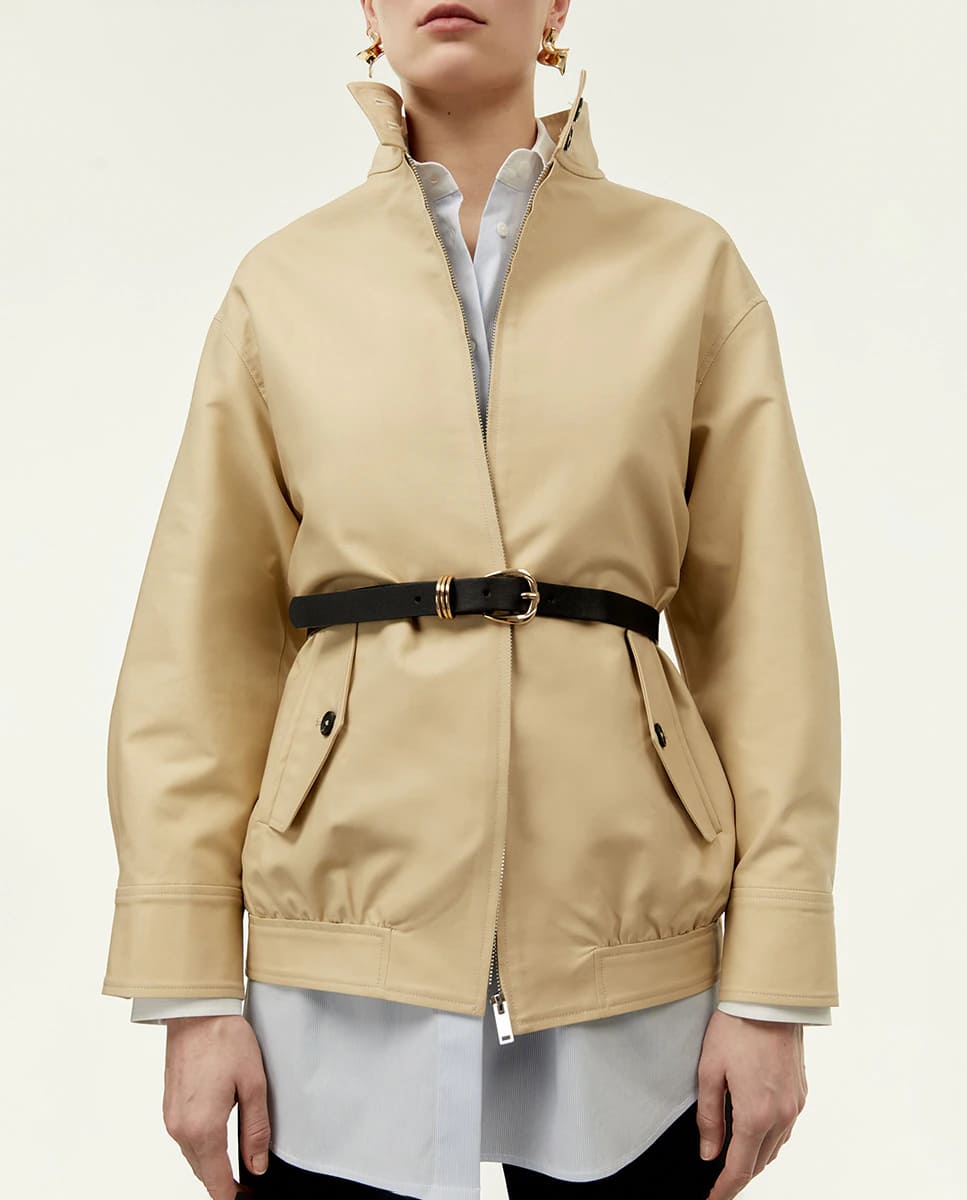 La nueva chaqueta tipo bomber en color camel de Sfera en El Corte Inglés