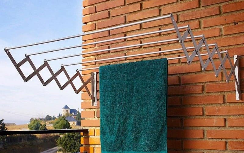 Tendedero extensible de pared