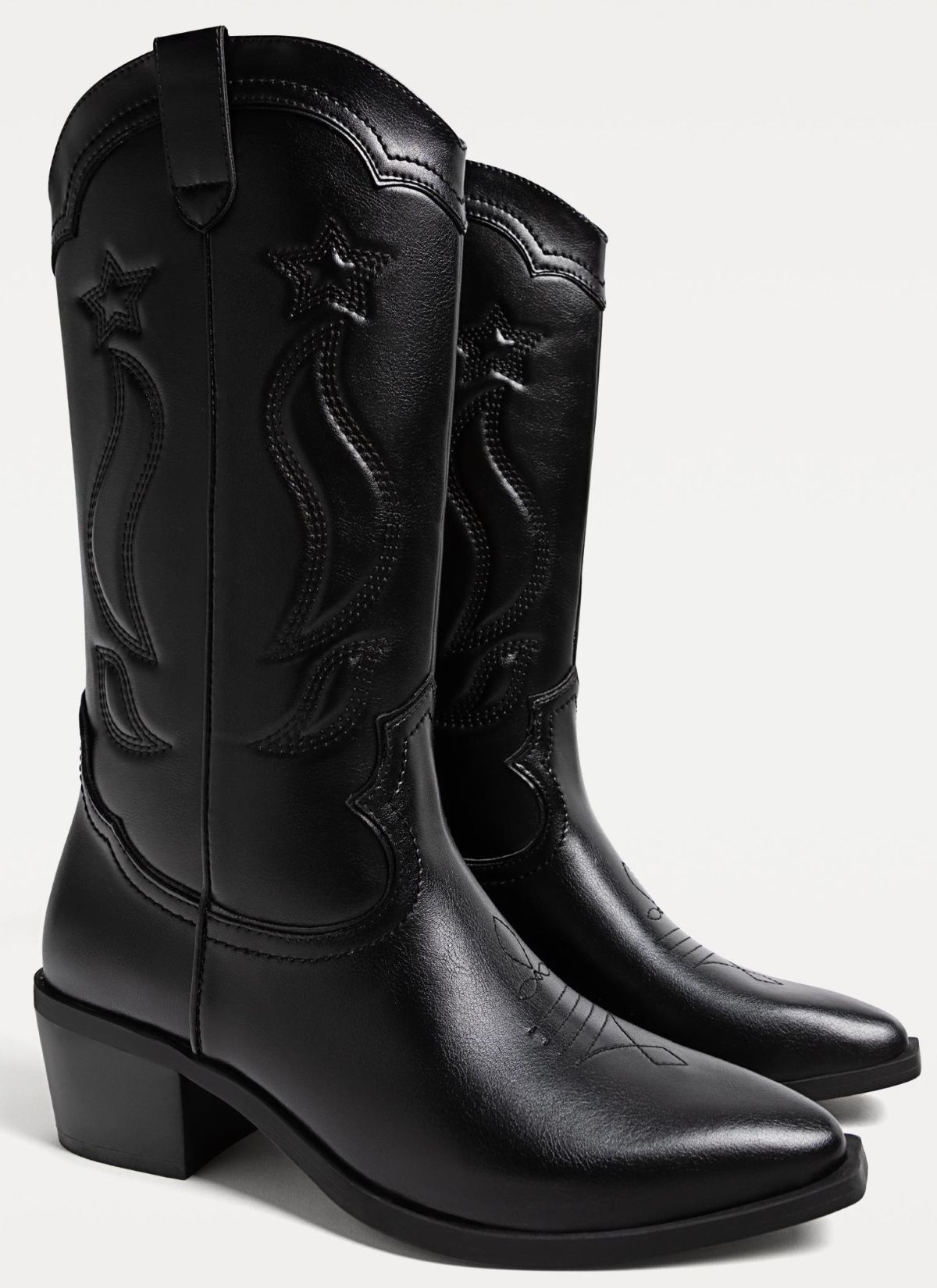 Botas de cowboy con tacón de Stradivarius